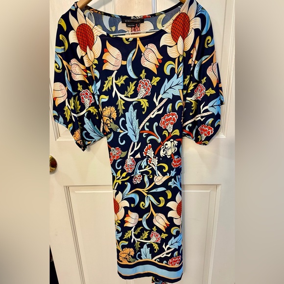 BCBGMaxAzria Floral Dress Size XS - Tie Back - Picture 1 of 5